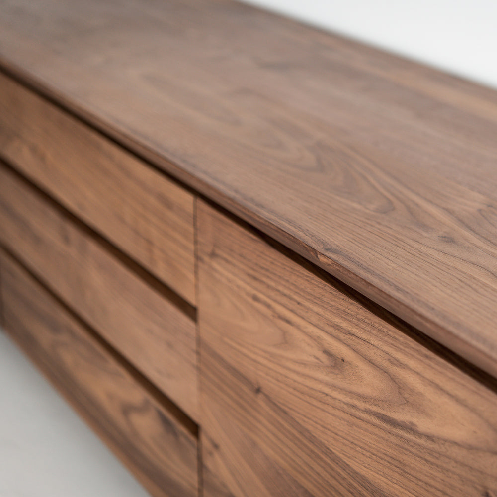 Emil Cabinet