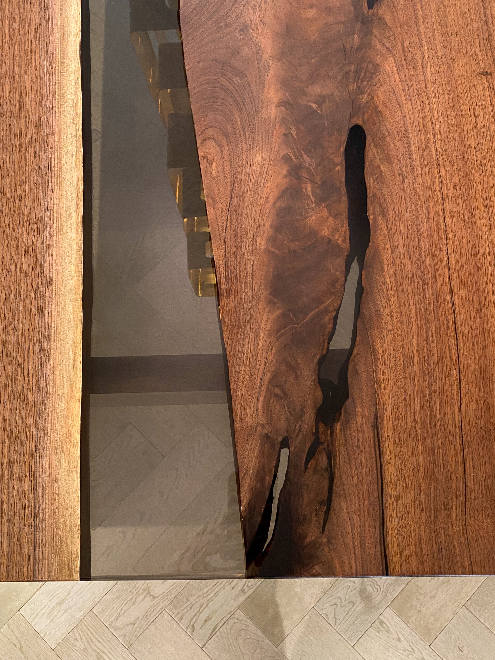 Robin River Style Slab Table
