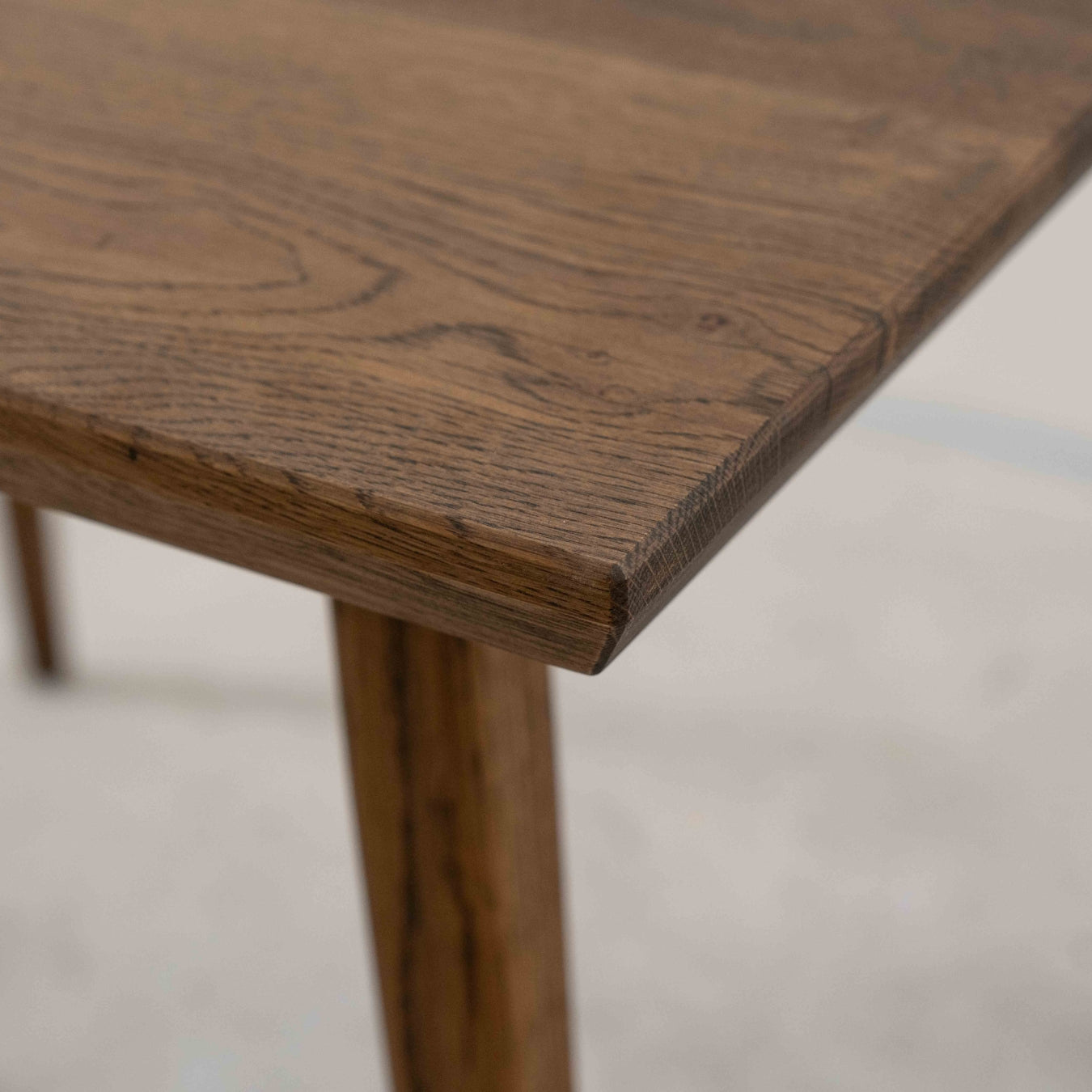 Florian Dining Table